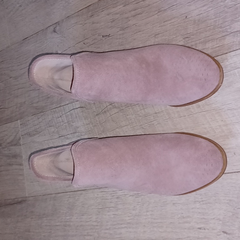 Lucky Brand Pink Suede Booties Sz 8